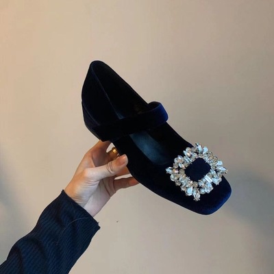 Giày da mũi vuông đính kim cương giả thời trang cổ điển