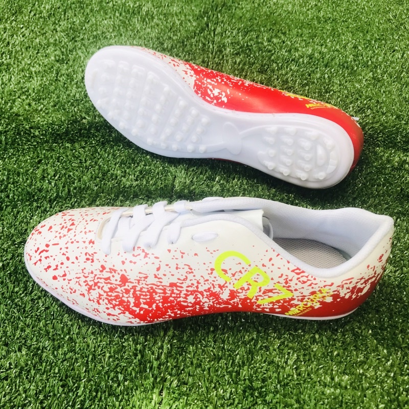 Giày đá bóng,giầy đá banh đã khâu Full đế size lớn đến bé,đá sân cỏ nhân tạo