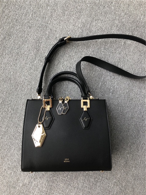 Túi lyn tay cầm aut tuồn