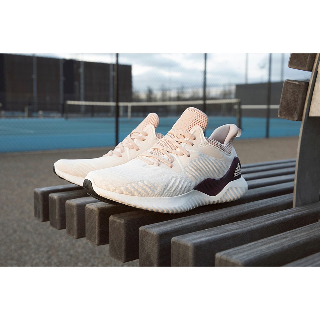 ⚡️ ⚡️  Giày Alphabounce màu kem gót tím HOT