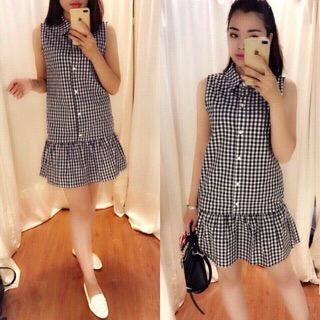 Đầm kẻ caro đuôi cá asos