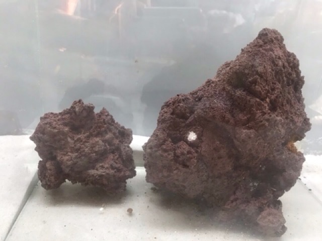 Đá đỏ Gia Lai 1kg