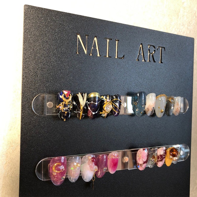 Bảng Trưng Bày Mẫu Móng Nghệ Thuật Nail Art Bằng Kim Loại Cao Cấp Trong Suốt Mẫu Mới Hot - Lẻ 1 Cái