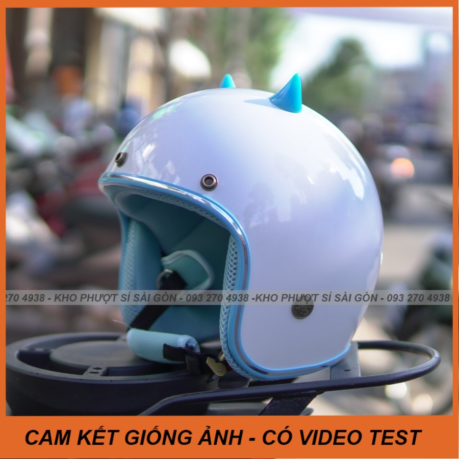 Sừng nhọn Mini nhiều màu chọn lựa màu xanh dương kèm keo dán lên nón mũ bảo hiểm cá tính