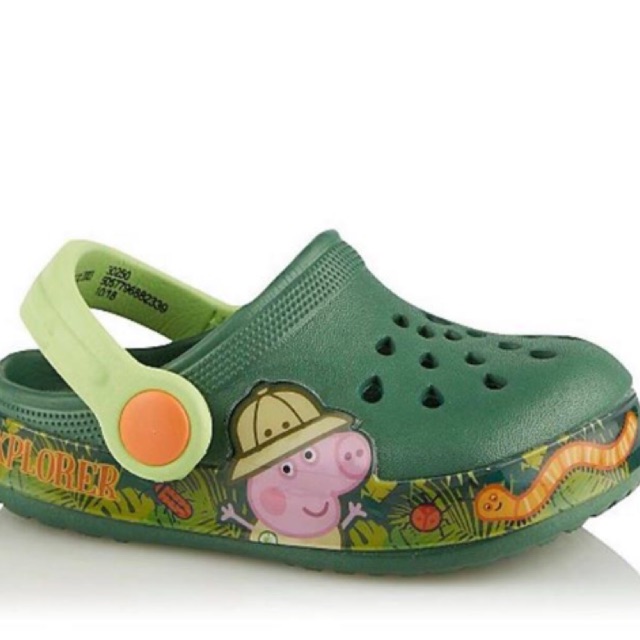 Dép cross mầu xanh của George