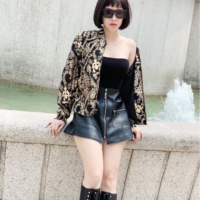 Áo khoác gió chrome