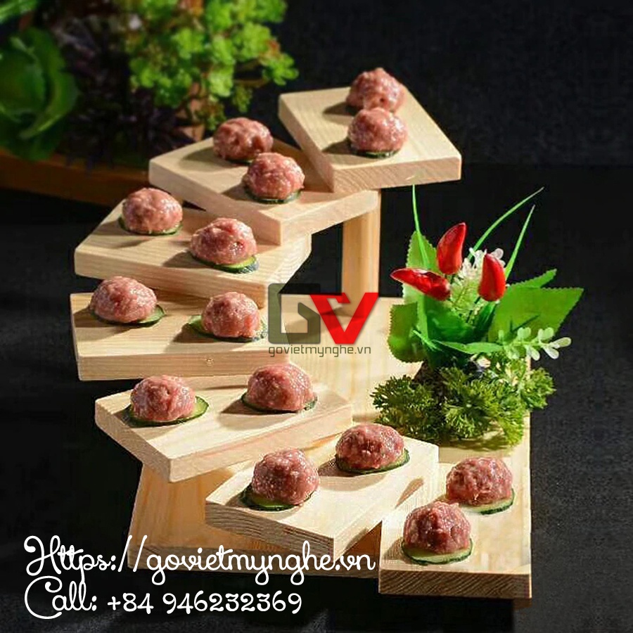 Khay gỗ trưng bày sushi theo phong cách Nhật bản hình bậc thang dạng 7 tầng - Gỗ thông tự nhiên