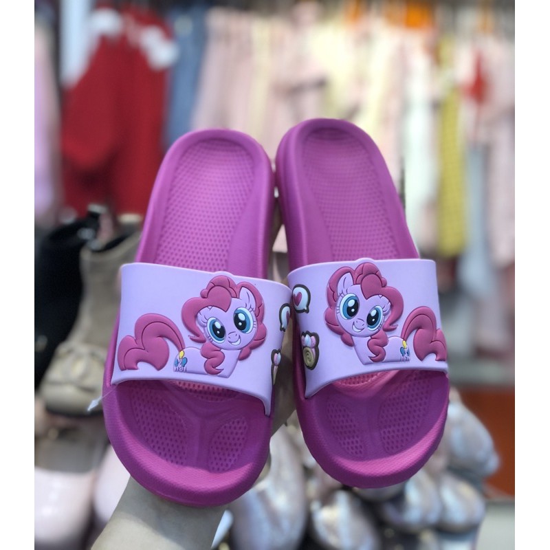 Dép lê nhựa hình công chúa Elsa và pony