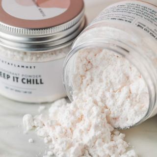 Bột khử mùi deal mua 1 tặng 1