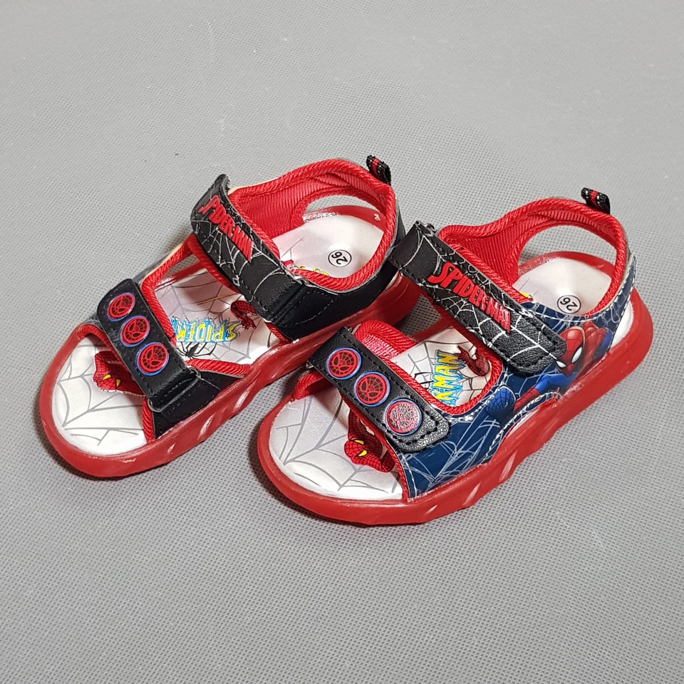Sandal spiderman chớp đèn siêu ngầu cho bé trai đi học đi chơi