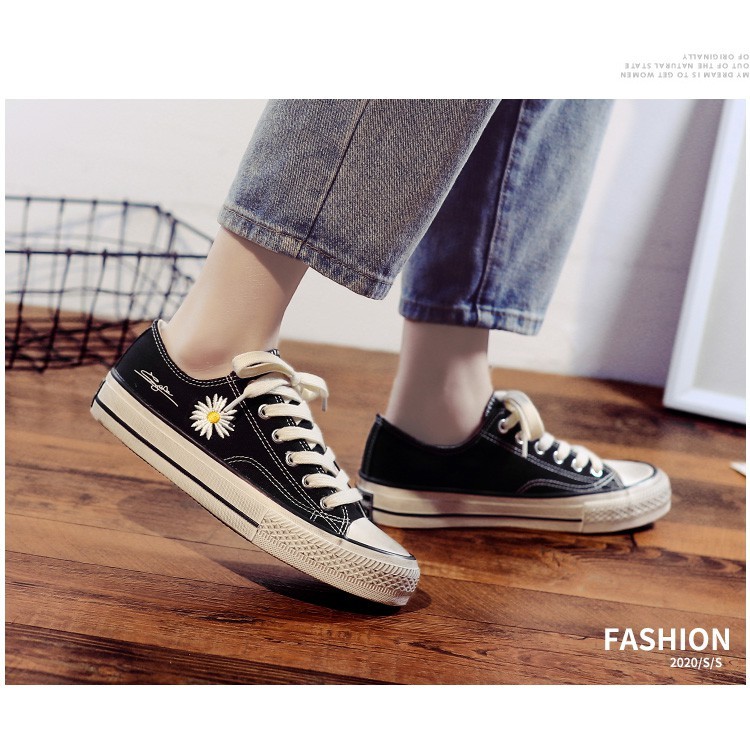 (XẢ ĂN TẾT NÀO) giày hở gót phong cách thể thao đế trắng | BigBuy360 - bigbuy360.vn