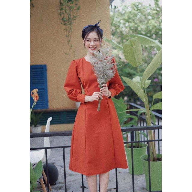 Combo váy tay phồng+ váy body ren