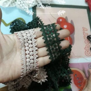 Vải ren viền trang trí