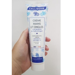 Dưỡng da tay Calliderm Pháp 150ml