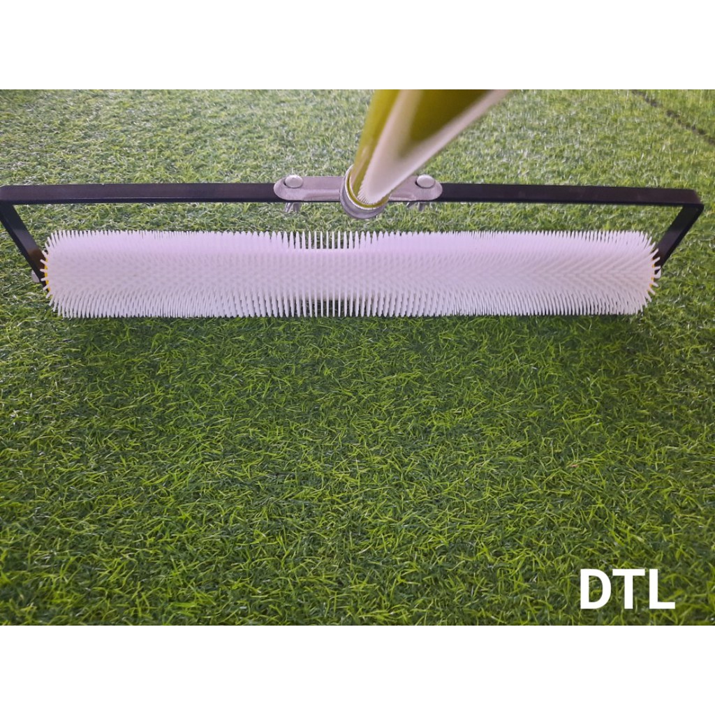 Rulo phá bọt, Lu phá bọt khí. Lu nhựa. KT rộng 50 cm x đường kính 7 cm. Thi công Epoxy, vữa tự san phẳng