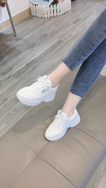 FREESHIP GIÀY THỂ THAO NỮ, GIÀY THỂ THAO NÂNG ĐẾ MẪU MỚI SIÊU HOT MS B22