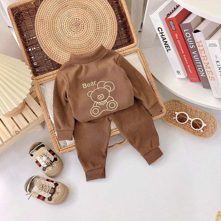 Bộ Quần Áo Dài Tay Thu Đông In Hình Gấu Bear Cổ 3 Phân Vải Len Tăm Nhung Dễ Thương Cho Bé Từ 7 - 14kg Mã DT34