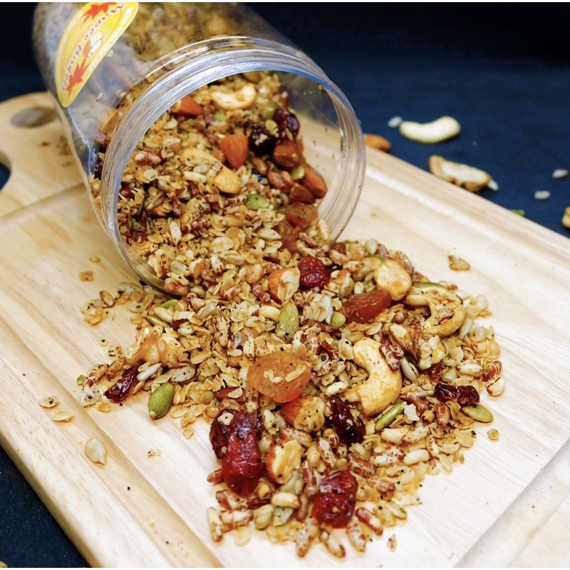 Combo 3 vị Granola Healthy 600g - Ít ngọt, nhiều hạt, giàu năng lượng, tốt cho sức khoẻ