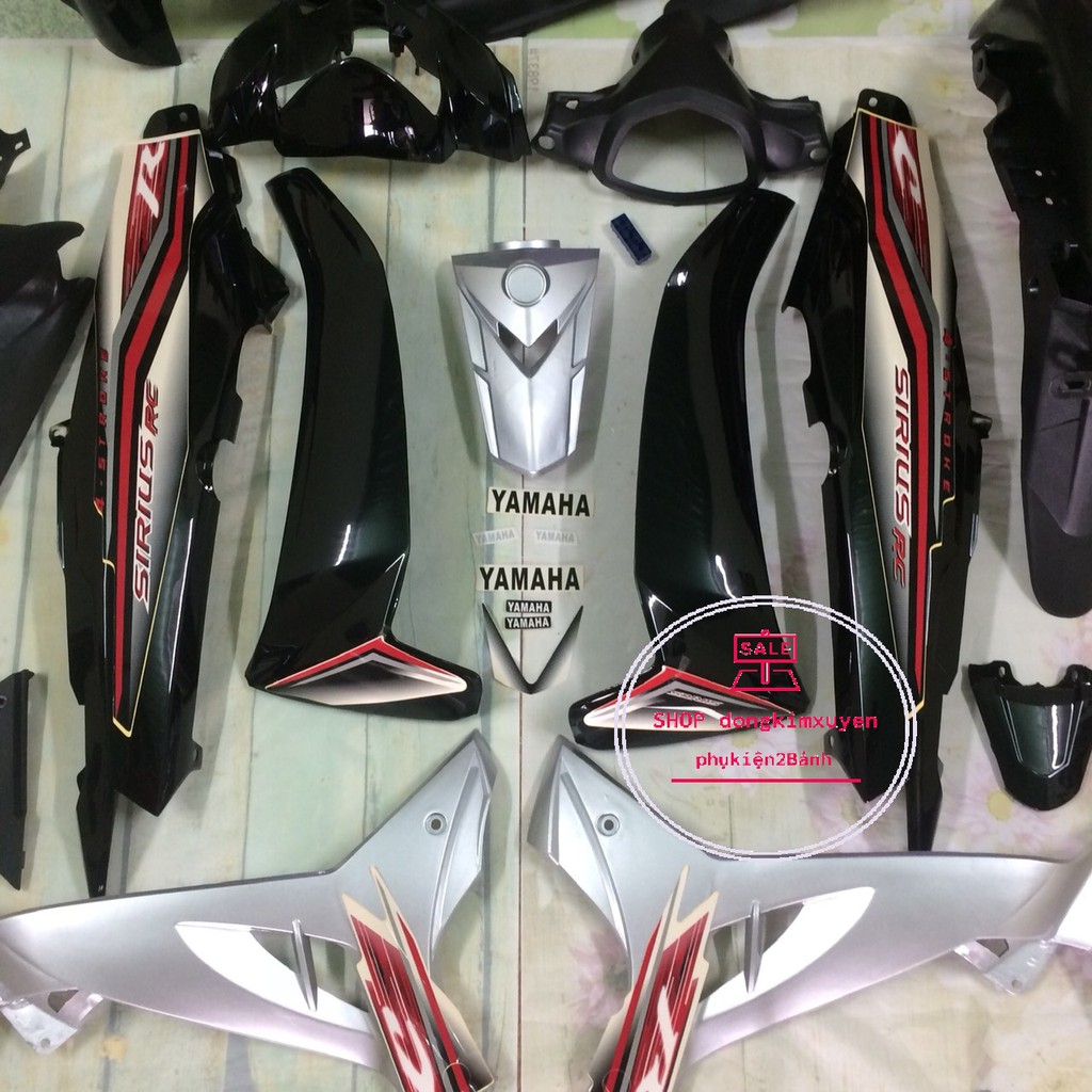 Bộ nhựa dàn áo xe sirius màu  Đen  Bạc -SIRIUS RC nhựa nguyên sinh loại 1+tặng kèm tem