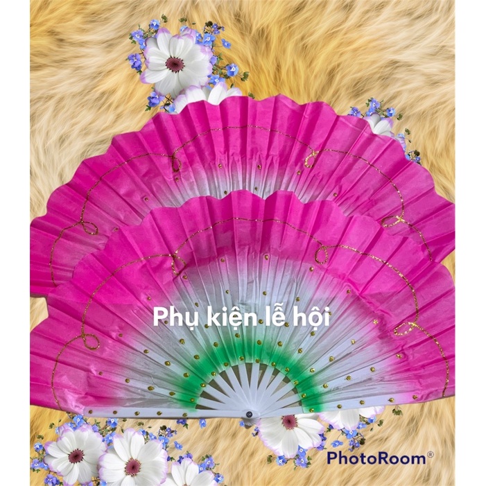 65k 1 đôi quạt múa nan nhựa phun kim tuyến, pha màu, siêu lụa, siêu bền. dài rộng 48cm  giá rẻ