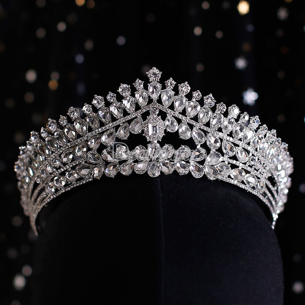 Vương miện đính đá toàn bộ sang trọng dành cho cô dâu