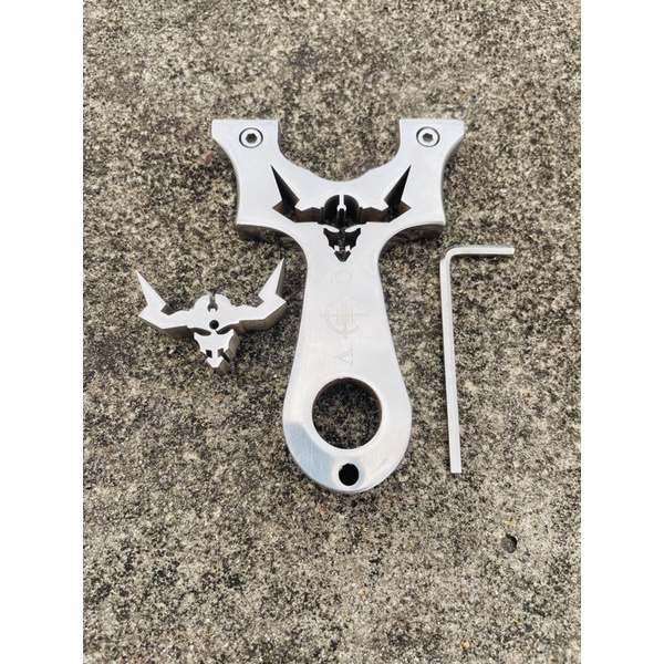 NÁ QUỶ VƯƠNG 2021 (tặng 2 dây)