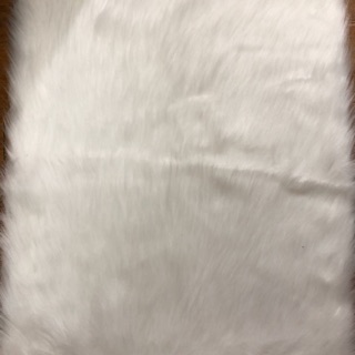 Thảm lông chụp ảnh sẵn 2 màu trắng- lông chuột