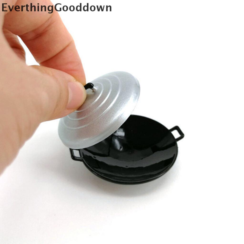 Everthing 2Pcs/set 1:12 dollhouse miniature kitchen cooking wok pot cover furniture toys .