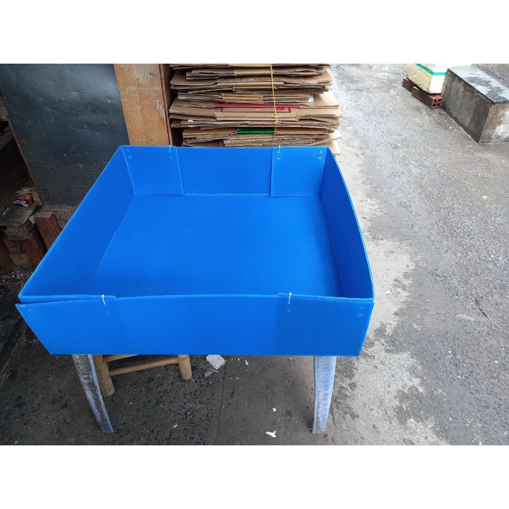 Khây nhựa chuồng gà 2 kích cở 60 cm và 80 cm