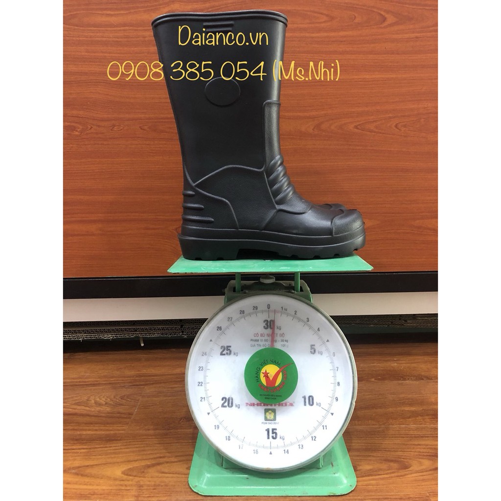 Ủng xốp màu đen siêu nhẹ siêu bền, thuận tiện đi mưa- Hình thật | BigBuy360 - bigbuy360.vn