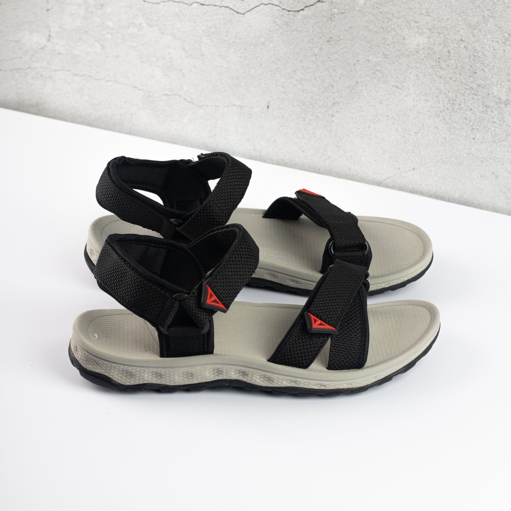 Giày sandal nam quai chéo MWC NASD- 7024