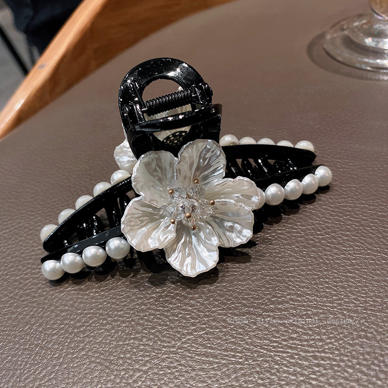 Kẹp Tóc Đính Hoa Ngọc Trai Duyên Dáng Thanh Lịch