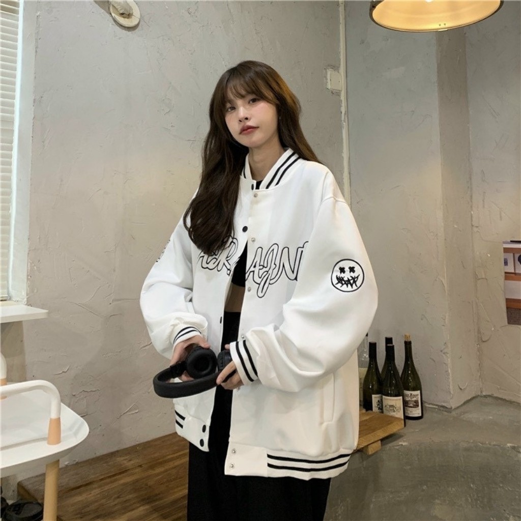 Áo Khoác Bomber Nữ Phong Cách Ulzzang Form Rộng Unisex Hai Màu Đen Trắng Che Gió Mùa Đông Ấm Áp_NN36AR