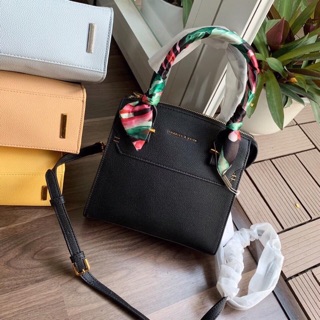 TÚI CHARLES & KEITH XUẤT DƯ