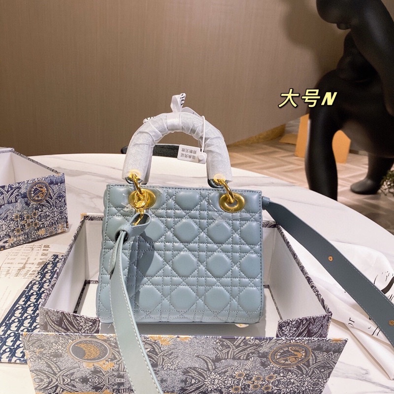 Túi xách diỏr lady sz 20 chất da thật hàng order trung