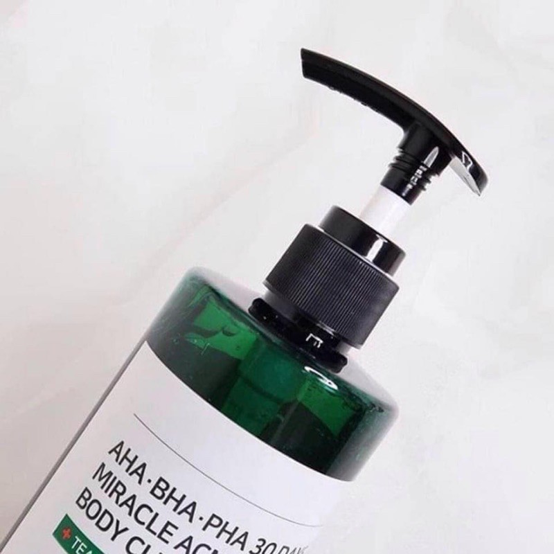 Sữa tắm ngăn ngừa mụn Some By Mi Body Cleanser