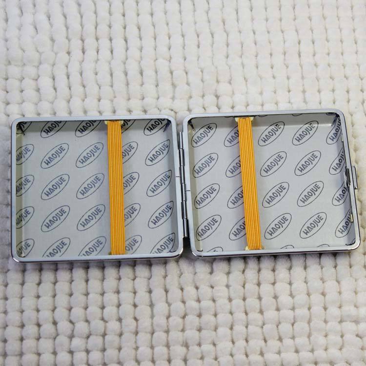 Bao Đựng Thuốc 20 Điếu Thuốc Kiểu 2 (Mẫu Ngẫu Nhiên )