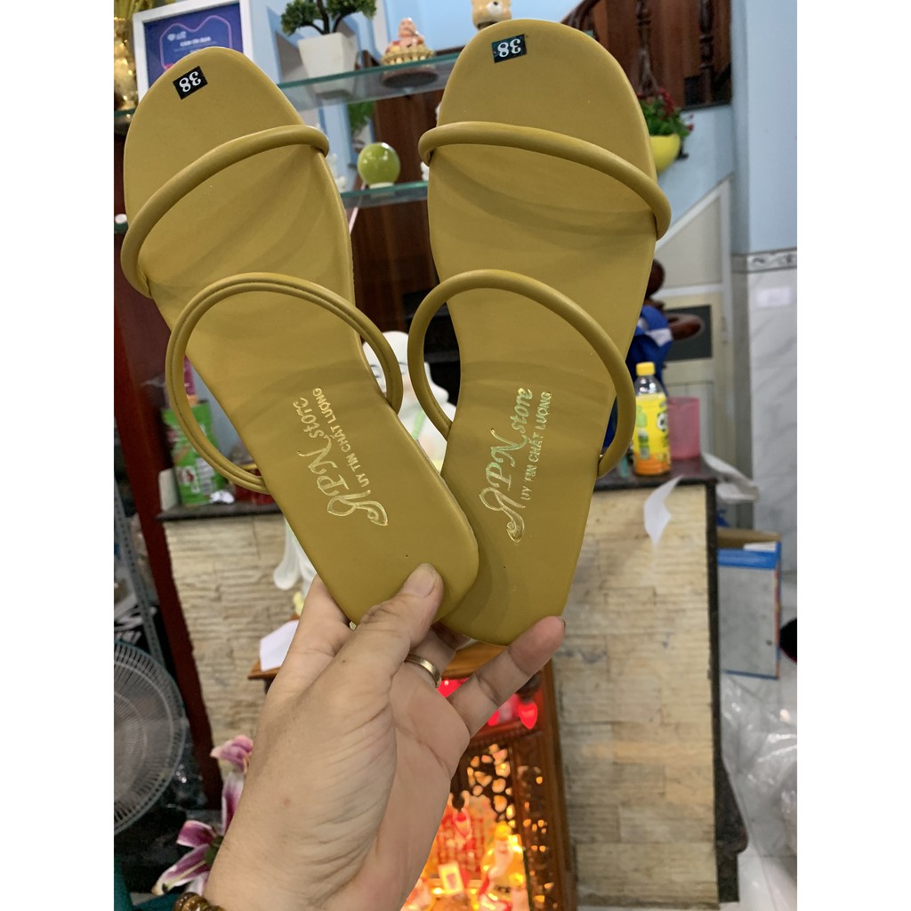[ ảnh thật] Dép 2 Quay Tròn Phong Cách trẻ trung năng động