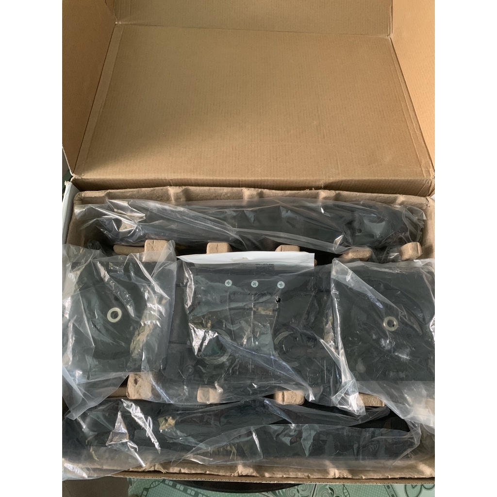 Giá Treo Hai Màn Hình NB F195A 22 - 32 Inch - Tay Treo Màn Hình Kép F195A Mới Nhất