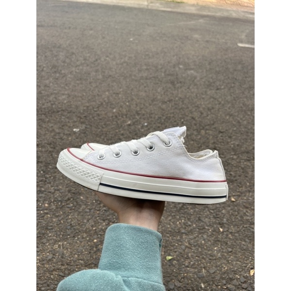 Giày Converse cổ thấp màu trắng 2hand Real 100%