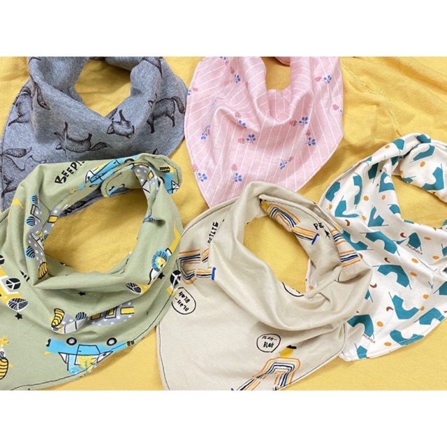 Set 3 chiếc Khăn Yếm Quàng Cổ cotton cao cấp 2 lớp có cúc bấm cao cấp