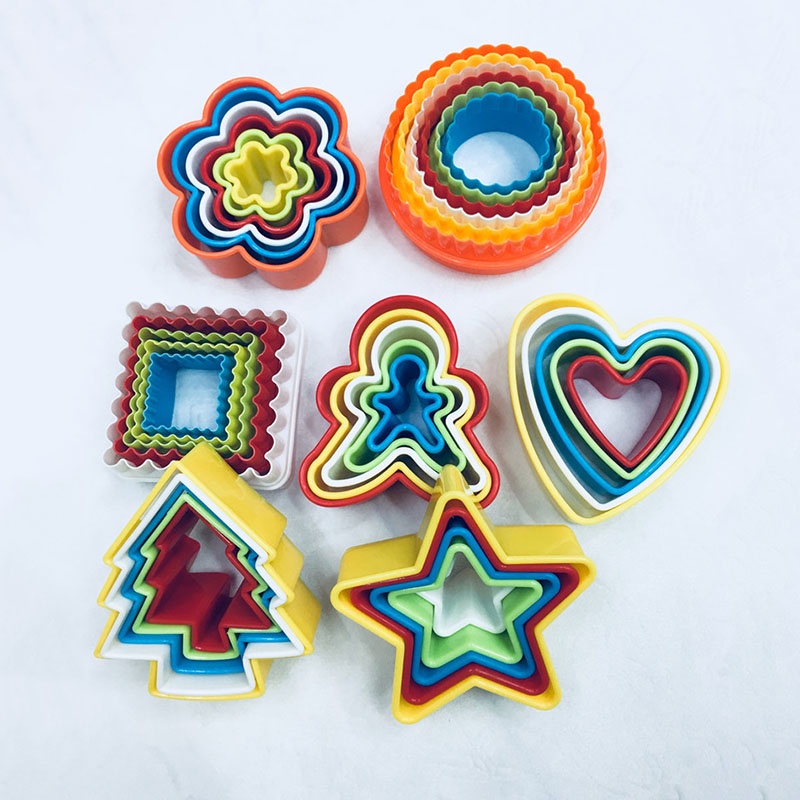 Set 5-6 khuôn làm bánh nhiều hình dạng màu sắc