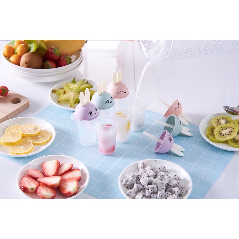 Khuôn làm kem hình thỏ dễ thương