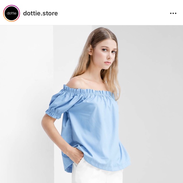 Áo bẹt vai Dottie........