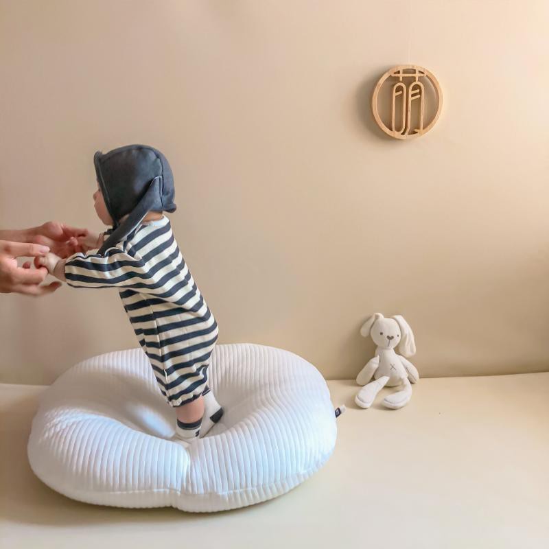 Bộ Áo liền quần Kẻ Sọc + Mũ Tai Thỏ Dễ Thương Cho Trẻ Sơ Sinh