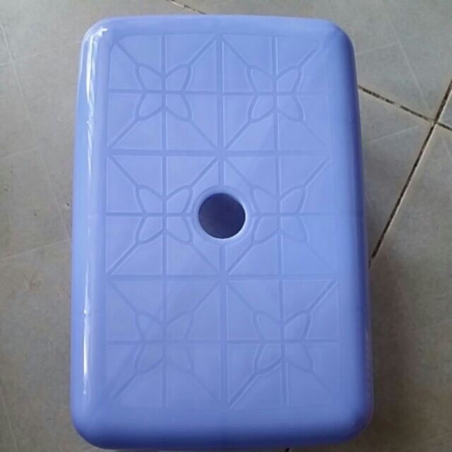 Ghế nhựa giặt đồ