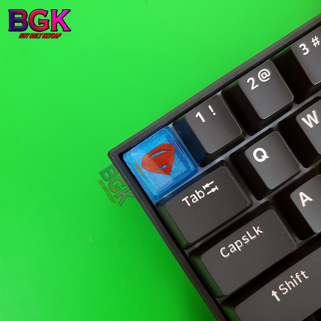 Keycap Lẻ hình LOGO Superman DC OEM profile ( keycap resin độc lạ )( Keycap Artisan )