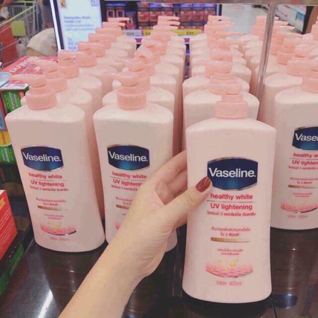 Sữa dưỡng thể Vaseline Healthy White UV Lightening Body Lotion - Màu Hồng 725ml