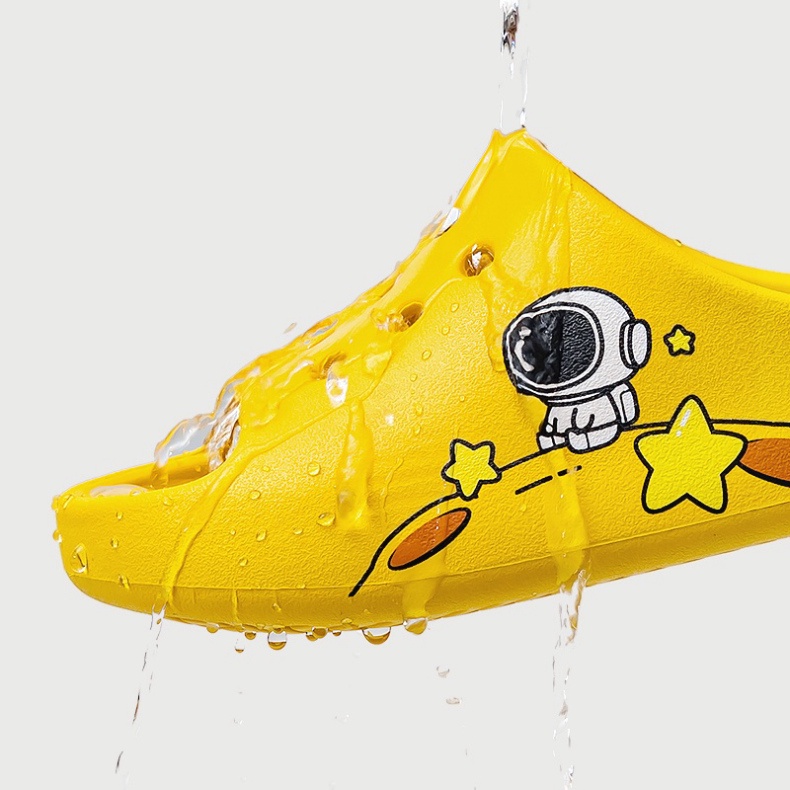 Dép quai ngang trẻ em Cheerful Mario NY7705 chống trượt họa tiết thời trang cho bé 2022- Happy Feet phân phối chính thức