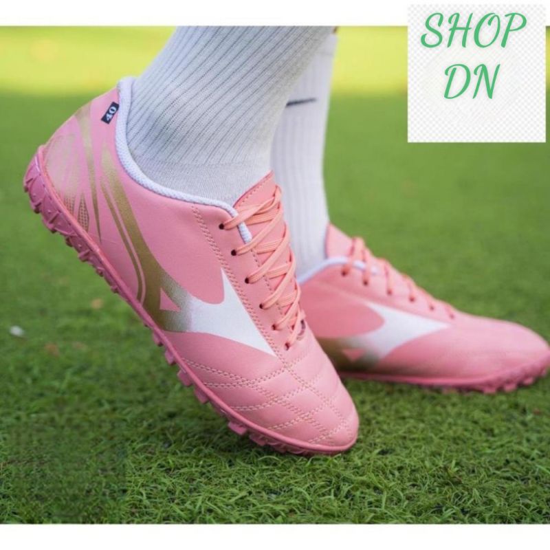 Giày bóng đá Mizuno Việt đã khâu đế Hồng